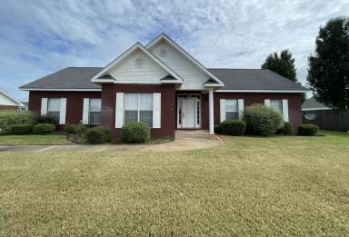 Main picture of 102 Remington Way