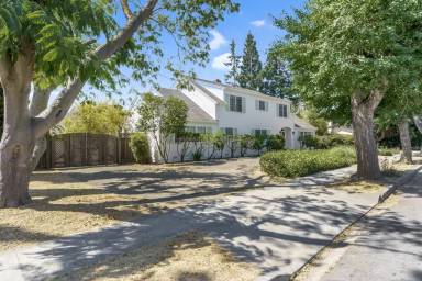 Main picture of 1760 Cabana Dr