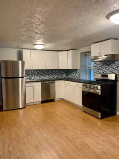 Main picture of 31 Summit Ave