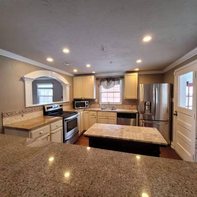 Main picture of 2631 Old Washington Rd