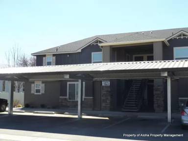 Main picture of 1023 W Pine Ave