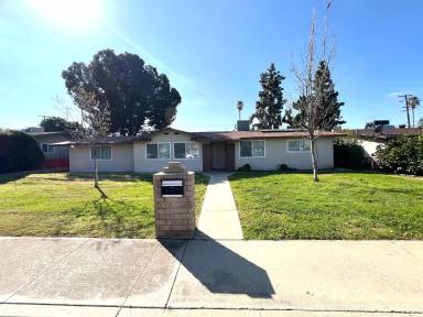 Main picture of 3119 University Ave