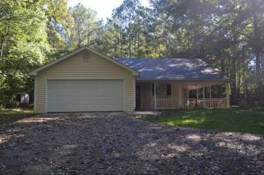 Main picture of 394 E Country Woods Dr