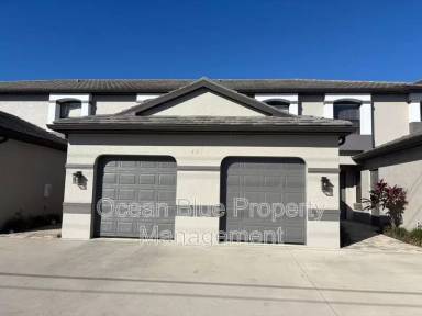 Main picture of 421 SW 47th Ter