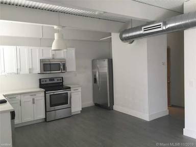 Main picture of 7745 SW 86th St