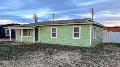 Main picture of 4102 Avenue U