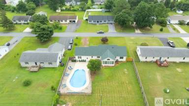 Main picture of 641 Adams Dr
