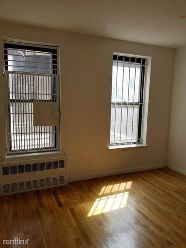 Main picture of 1640 York Ave
