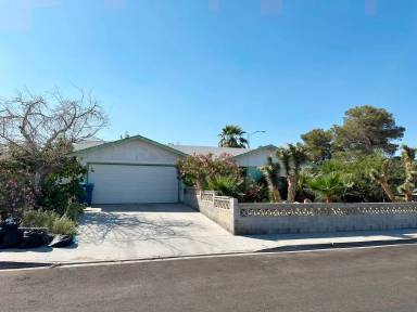 Main picture of 704 Altamira Rd