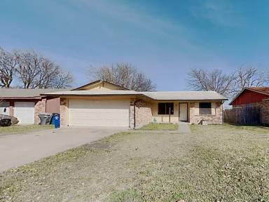 Main picture of 7116 Nandina Dr