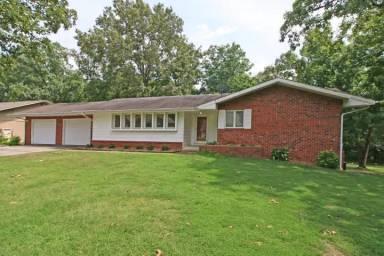 Main picture of 2820 Timberland Dr