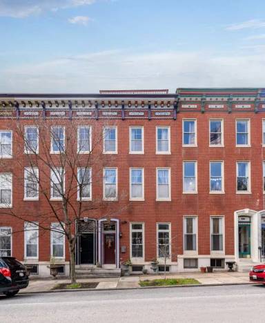 Main picture of 116 S Patterson Park Ave