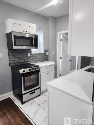 Main picture of 380 E Vernon Rd