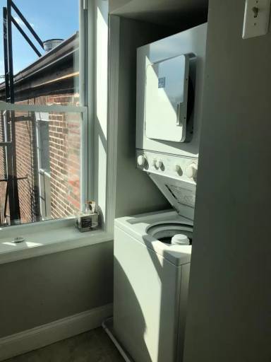 Main picture of 2206 N Charles St
