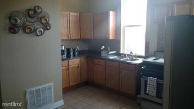 Main picture of 3144 W Jackson Blvd