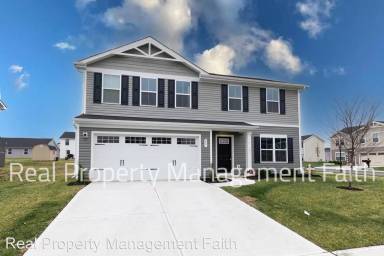 Main picture of 897 McArthur Dr