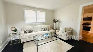 Main picture of 161 Preston Ave