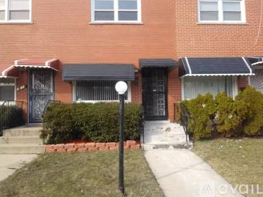 Main picture of 1138 E 83rd St