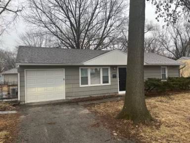 Main picture of 11101 Winchester Ave