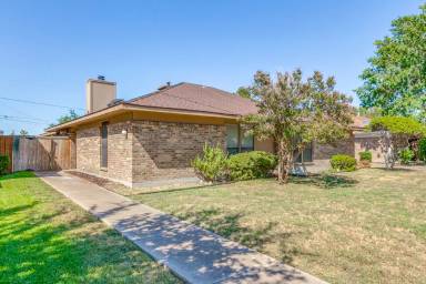 Main picture of 3007 Allister St