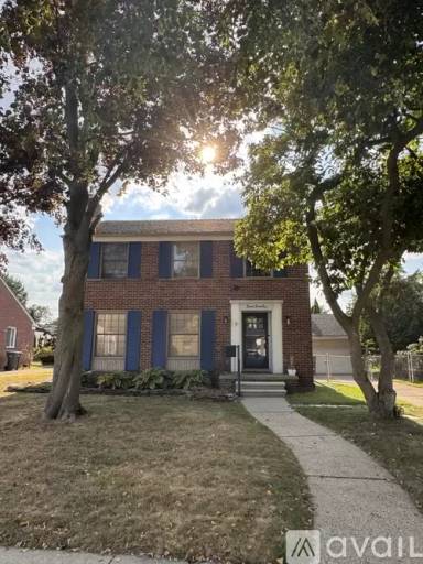 Main picture of 2041 Dacosta St