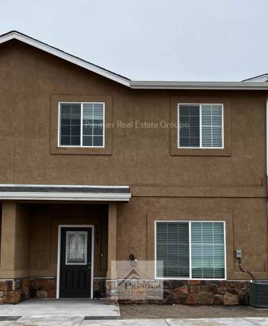 Main picture of 7863 Sand Lake Hts