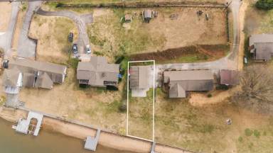 Main picture of 4839 Riversedge Rd