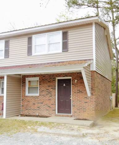 Main picture of 5654 Pope St