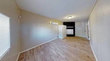 Main picture of 13008 W 102nd Ter