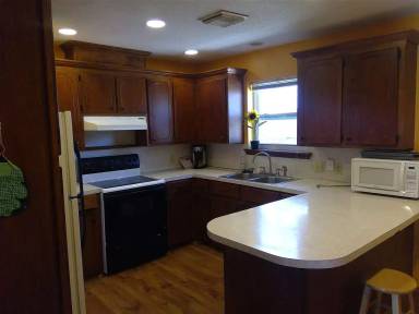Main picture of 3323 Edgewater Dr