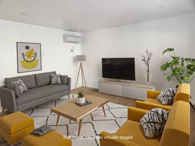 Main picture of 11019 Fruitland Dr