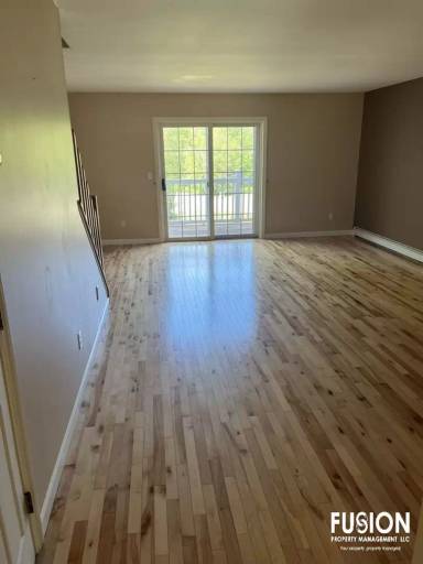 Main picture of 34 Perkins Dr