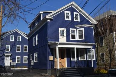 Main picture of 51 Willow St