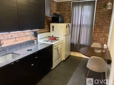 Main picture of 7858 79th Ln