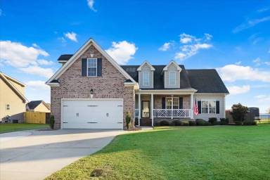 Main picture of 110 Laurel Dr