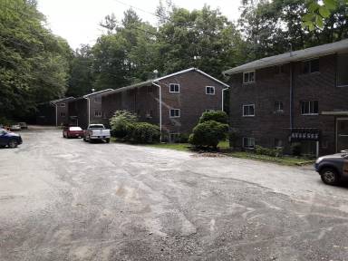 Main picture of 30 Bear Mountain Dr