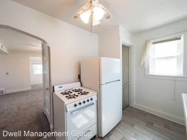 Main picture of 1217 4th Ave SE