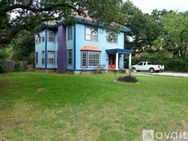 Main picture of 401 Normal St