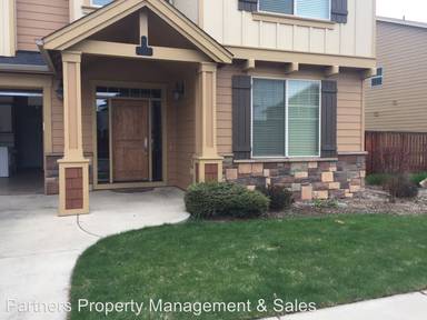 Main picture of 577 NW 28th St
