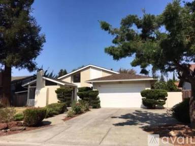 Main picture of 72 Delegado Ct