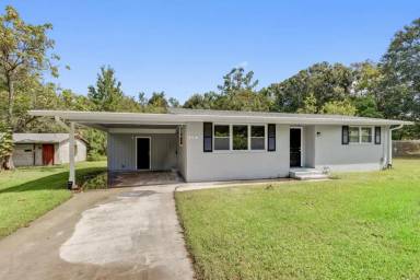 Main picture of 3363 Lowell Ave