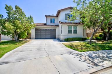 Main picture of 45670 Seagull Way