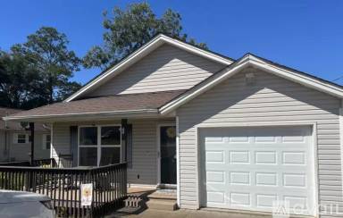 Main picture of 1145 Bell Cir