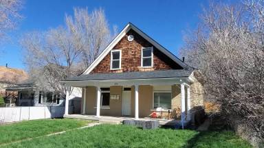 Main picture of 572 21st St