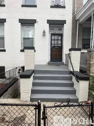 Main picture of 743 Park Rd NW