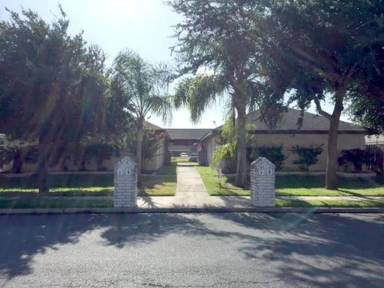 Main picture of 7104 N 7th St