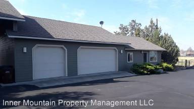 Main picture of 6900 NE 1st St