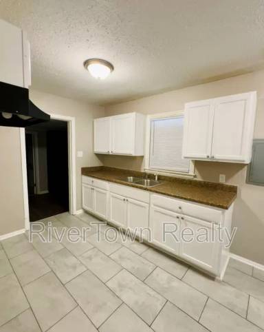 Main picture of 4721 Dalton Rd
