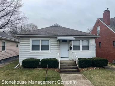 Main picture of 672 Payne Ave