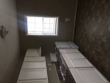 Main picture of 204 Lawndale St